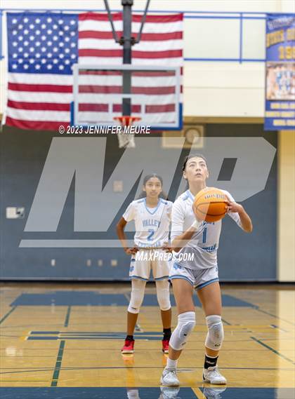 Thumbnail 2 in Valley Christian vs. Tamalpais photogallery.