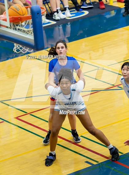 Thumbnail 2 in Valley Christian vs. Tamalpais photogallery.