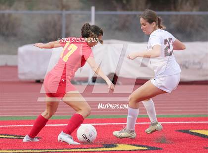 Thumbnail 3 in Santa Fe Christian @ Cathedral Catholic photogallery.