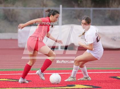 Thumbnail 1 in Santa Fe Christian @ Cathedral Catholic photogallery.