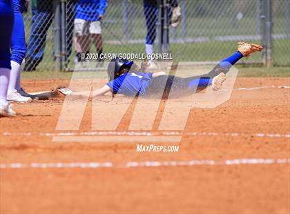 Thumbnail 3 in Midway Softball (Extending the Season) photogallery.