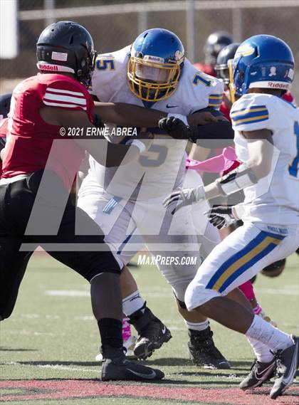 Thumbnail 1 in Pinole Valley @ Salesian College Preparatory photogallery.