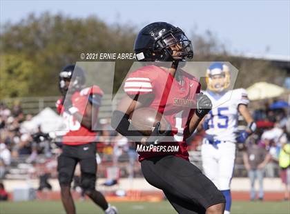 Thumbnail 2 in Pinole Valley @ Salesian College Preparatory photogallery.