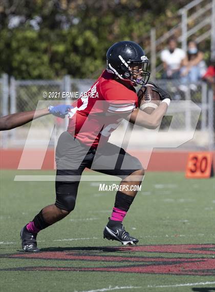 Thumbnail 2 in Pinole Valley @ Salesian College Preparatory photogallery.
