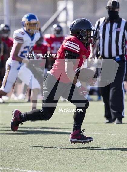 Thumbnail 2 in Pinole Valley @ Salesian College Preparatory photogallery.