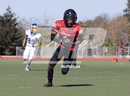 Thumbnail 2 in Pinole Valley @ Salesian College Preparatory photogallery.
