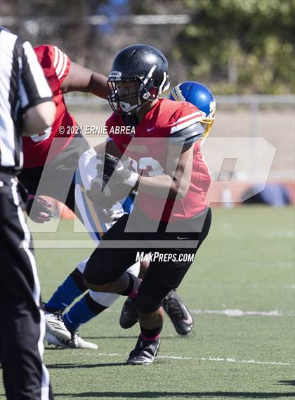 Thumbnail 1 in Pinole Valley @ Salesian College Preparatory photogallery.
