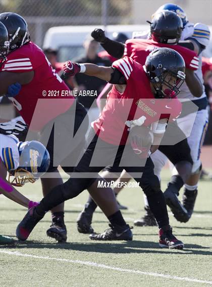 Thumbnail 2 in Pinole Valley @ Salesian College Preparatory photogallery.