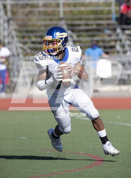 Thumbnail 2 in Pinole Valley @ Salesian College Preparatory photogallery.