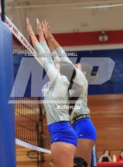 Thumbnail 2 in Jacksonville @ West Carteret photogallery.