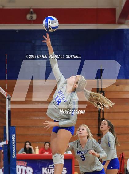Thumbnail 3 in Jacksonville @ West Carteret photogallery.