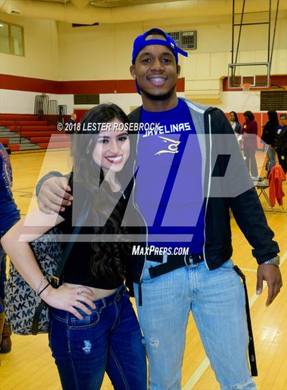 Thumbnail 2 in Taft [William H.] (National Signing Day Ceremony) photogallery.