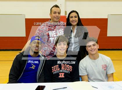 Thumbnail 1 in Taft [William H.] (National Signing Day Ceremony) photogallery.