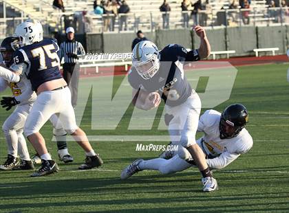 Thumbnail 2 in Hollidaysburg vs. Archbishop Wood (PIAA 5A Quarterfinal) photogallery.
