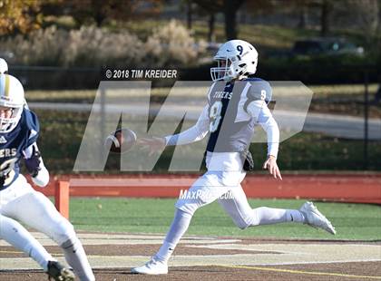 Thumbnail 3 in Hollidaysburg vs. Archbishop Wood (PIAA 5A Quarterfinal) photogallery.