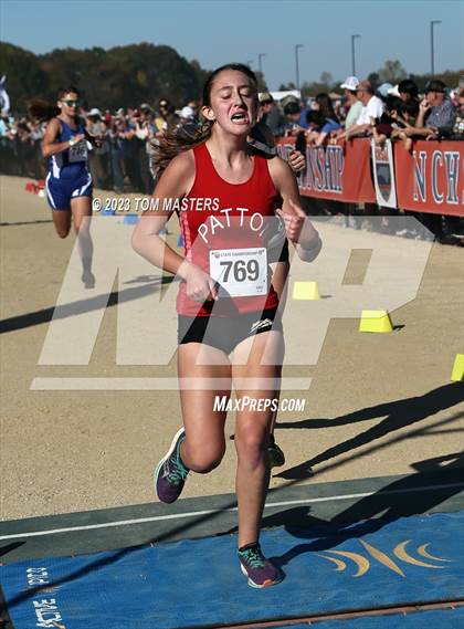 Thumbnail 1 in NCHSAA 2A Championship photogallery.
