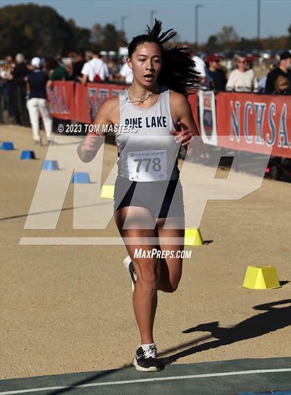 Thumbnail 1 in NCHSAA 2A Championship photogallery.