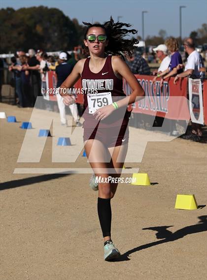 Thumbnail 3 in NCHSAA 2A Championship photogallery.