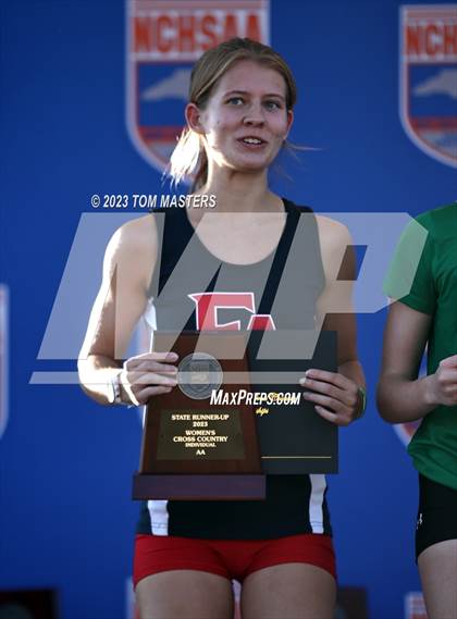 Thumbnail 1 in NCHSAA 2A Championship photogallery.