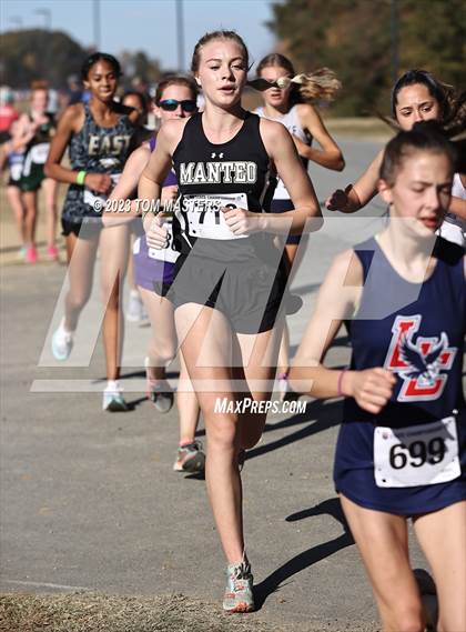 Thumbnail 2 in NCHSAA 2A Championship photogallery.