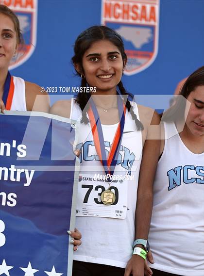 Thumbnail 1 in NCHSAA 2A Championship photogallery.