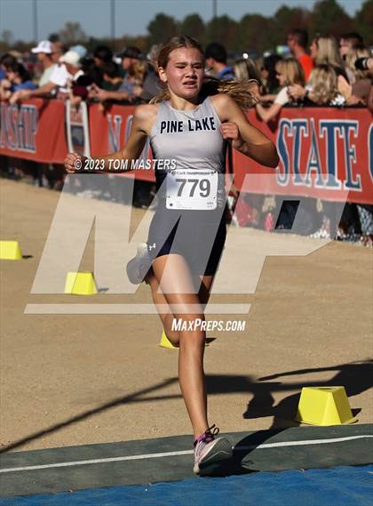 Thumbnail 3 in NCHSAA 2A Championship photogallery.