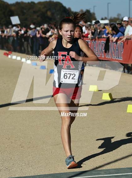 Thumbnail 1 in NCHSAA 2A Championship photogallery.