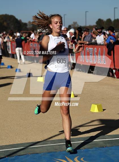 Thumbnail 2 in NCHSAA 2A Championship photogallery.