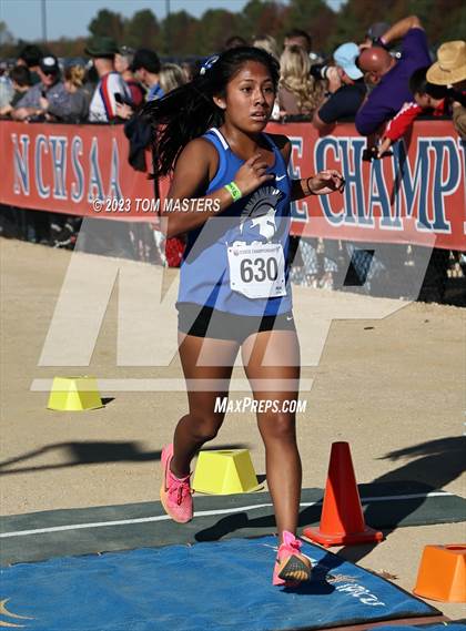 Thumbnail 1 in NCHSAA 2A Championship photogallery.