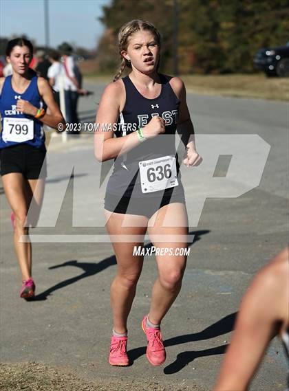 Thumbnail 1 in NCHSAA 2A Championship photogallery.