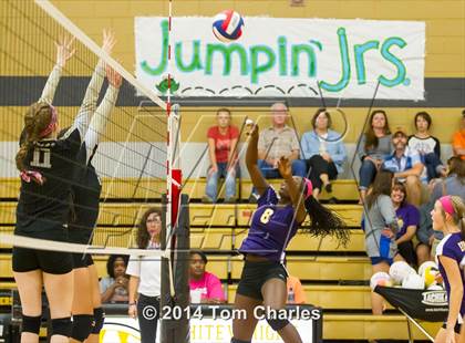 Thumbnail 1 in Farmersville @ Whitewright photogallery.