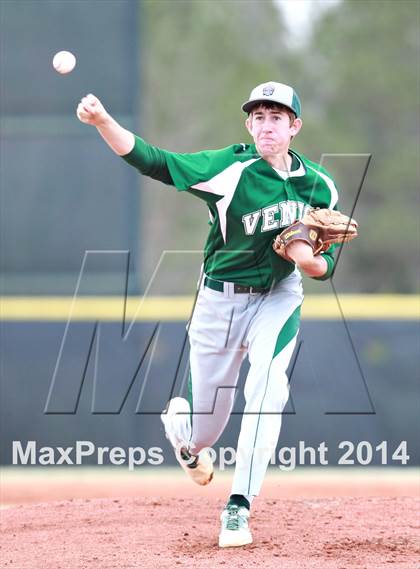Thumbnail 1 in ThunderRidge vs Venice (National High School Invitational) photogallery.
