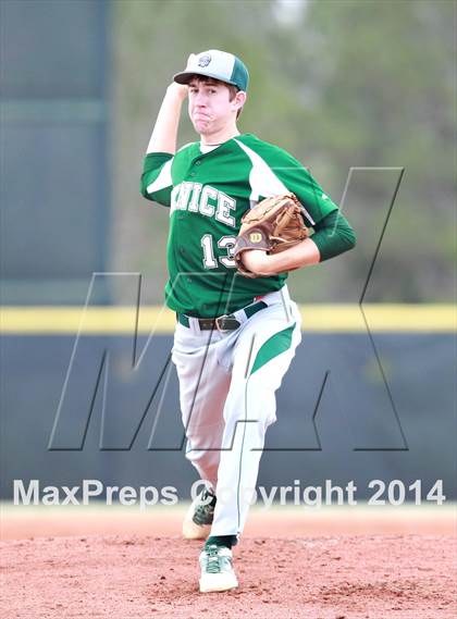 Thumbnail 3 in ThunderRidge vs Venice (National High School Invitational) photogallery.