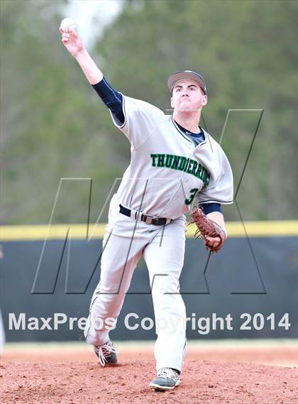 Thumbnail 3 in ThunderRidge vs Venice (National High School Invitational) photogallery.