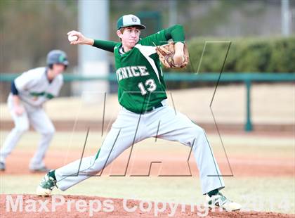 Thumbnail 3 in ThunderRidge vs Venice (National High School Invitational) photogallery.