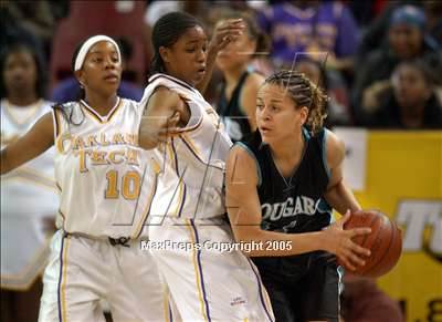Thumbnail 2 in Canyon Springs vs. Oakland Tech (State D1 Final)#3 photogallery.