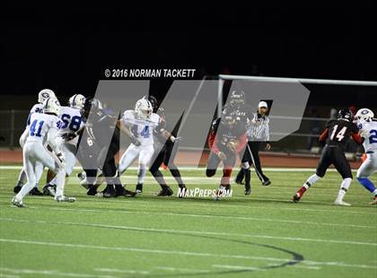 Thumbnail 1 in Goddard vs. Heights (KSHSAA 5A Playoff) photogallery.