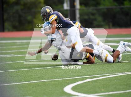 Thumbnail 3 in Bullis vs. Pallotti photogallery.