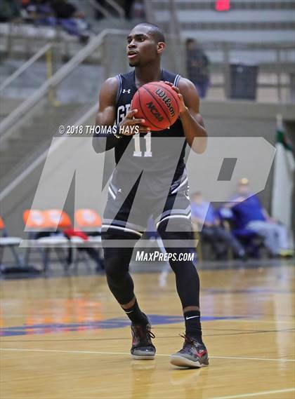 Thumbnail 3 in Wagner vs. Guyer  photogallery.