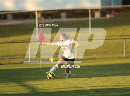 Thumbnail 1 in Loudon @ Bledsoe County photogallery.