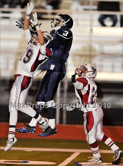 Thumbnail 1 in La Quinta vs. Chino (CIF SS Playoffs) photogallery.