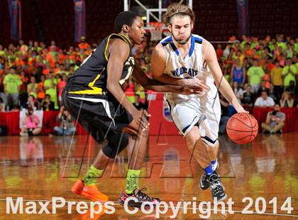 Thumbnail 2 in Apex vs. Lake Norman (NCHSAA 4A Final) photogallery.