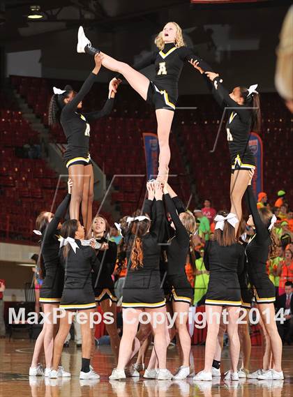 Thumbnail 1 in Apex vs. Lake Norman (NCHSAA 4A Final) photogallery.