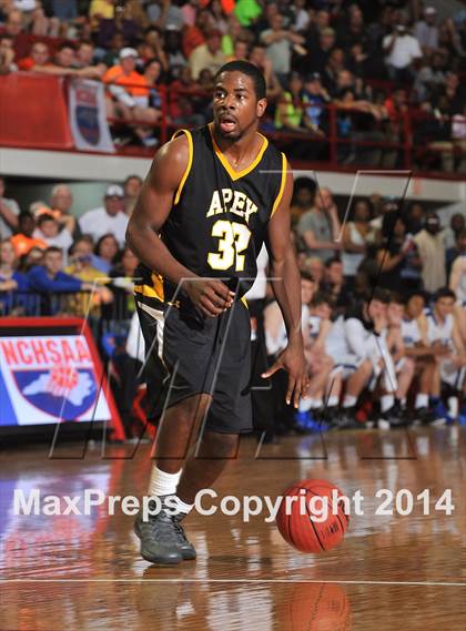 Thumbnail 2 in Apex vs. Lake Norman (NCHSAA 4A Final) photogallery.