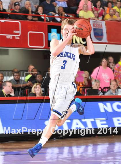 Thumbnail 2 in Apex vs. Lake Norman (NCHSAA 4A Final) photogallery.
