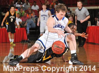 Thumbnail 1 in Apex vs. Lake Norman (NCHSAA 4A Final) photogallery.