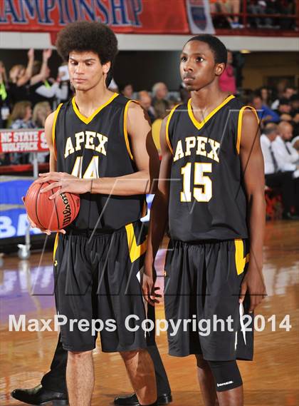 Thumbnail 3 in Apex vs. Lake Norman (NCHSAA 4A Final) photogallery.