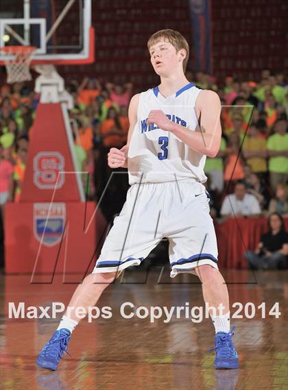 Thumbnail 1 in Apex vs. Lake Norman (NCHSAA 4A Final) photogallery.