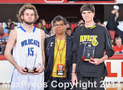 Thumbnail 2 in Apex vs. Lake Norman (NCHSAA 4A Final) photogallery.