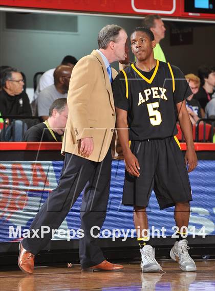 Thumbnail 3 in Apex vs. Lake Norman (NCHSAA 4A Final) photogallery.